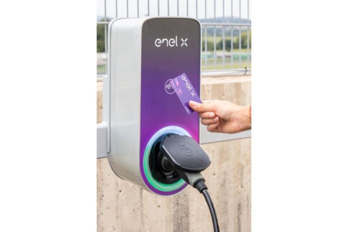 Enel teams up with the European Commission and EIB to install EV charging stations in Italy, Spain and Romania