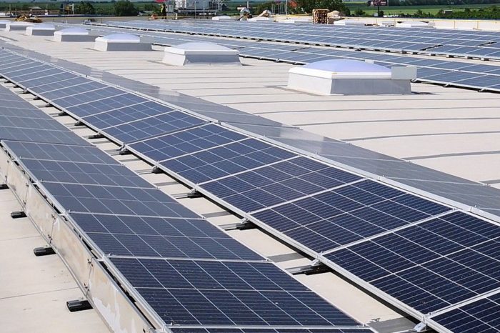 Dedeman to install photovoltaic power plants across rooftops of 28 stores following deal with E.ON, investment worth 4 million Euro