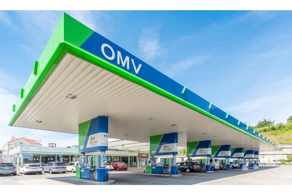 OMV Petrom has installed photovoltaic panels in 110 filling stations in Romania, aims to expand to 150 units by the end of 2022