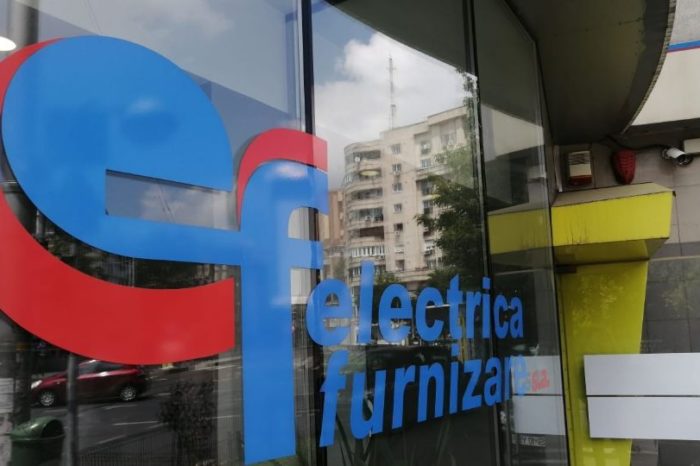 Electrica Furnizare installs 660 photovoltaic panels for Cristal Brad Service