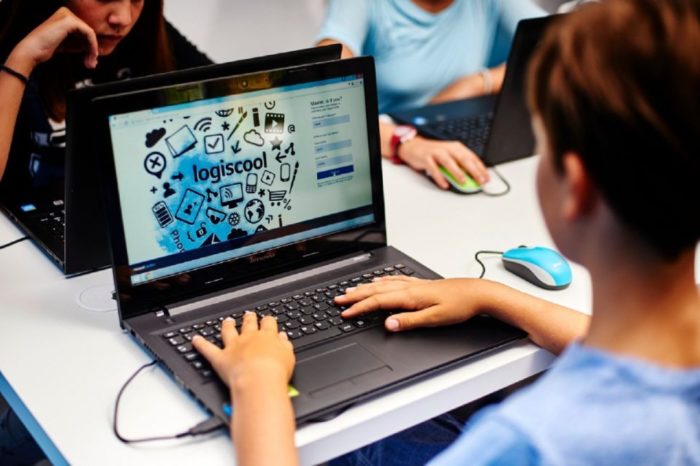 Logiscool Romania launches the Foundation for Digital Education