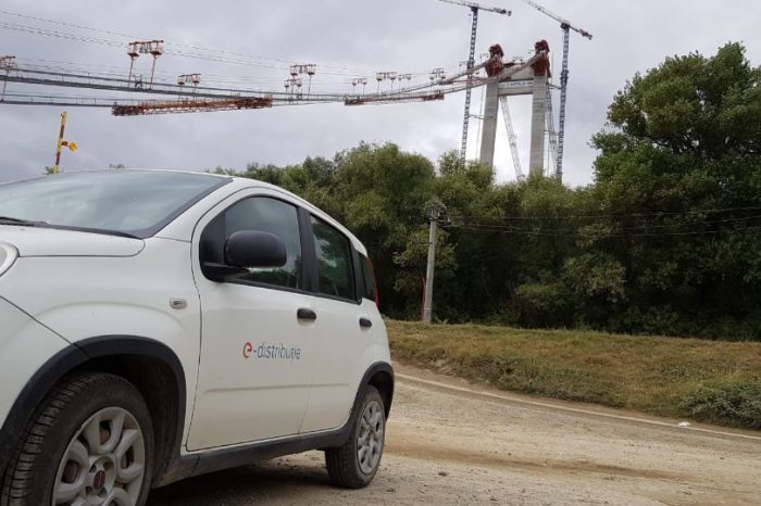 E-Distributie Dobrogea begins relocation of electricity networks to allow access to the new bridge over the Danube
