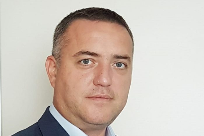 Lucian Penes is the CFO of Distributie Energie Electrica Romania