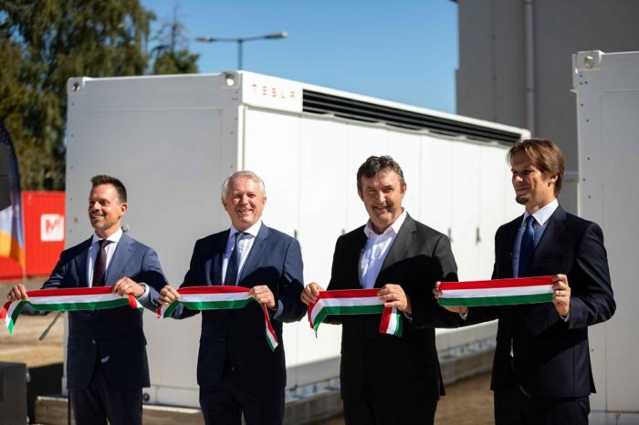 MET Group installs Tesla MegaPack energy storage system at Hungarian power plant