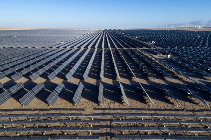 LONGi delivered 100 million solar modules in 2022