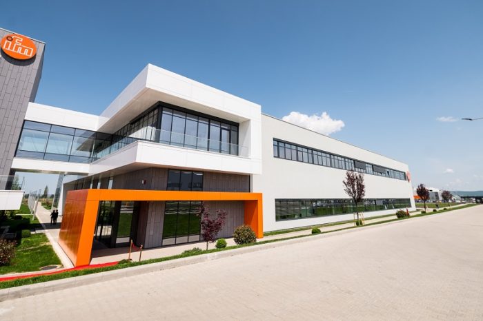 Holcim and CON-A contributed to the construction of the new production unit of the ifm group in Sibiu