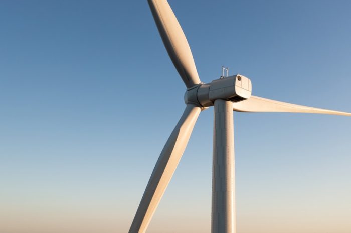 EIB and Societe Generale sign agreement to finance up to 8 billion Euro investment in wind energy