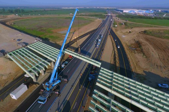 AKTOR installed the foundation of the future passage over A1 highway